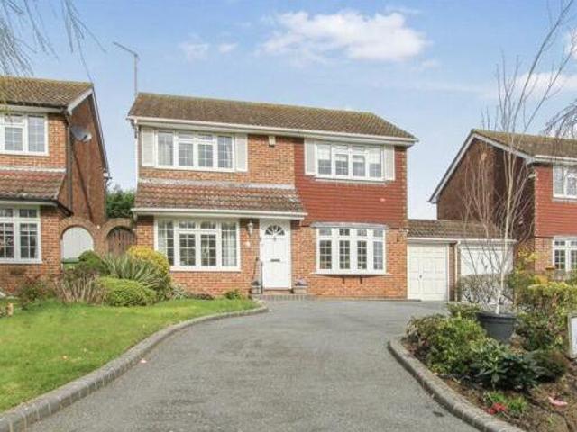 4 Bedroom Detached House For Sale In Doddinghurst