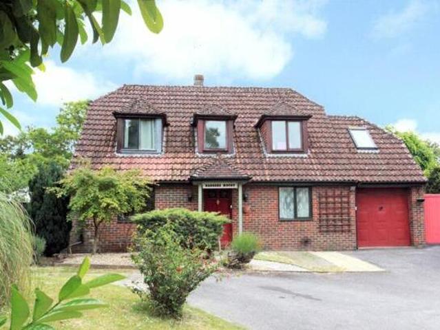 4 Bedroom Detached House For Sale In Devizes, Wiltshire