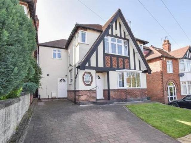4 bedroom detached house for sale in Dunster Road West Bridgford Nottingham NG2