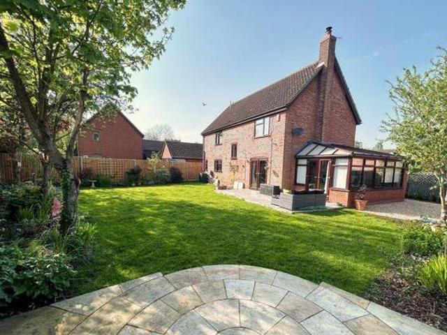 4 Bedroom Detached House For Sale In Eye