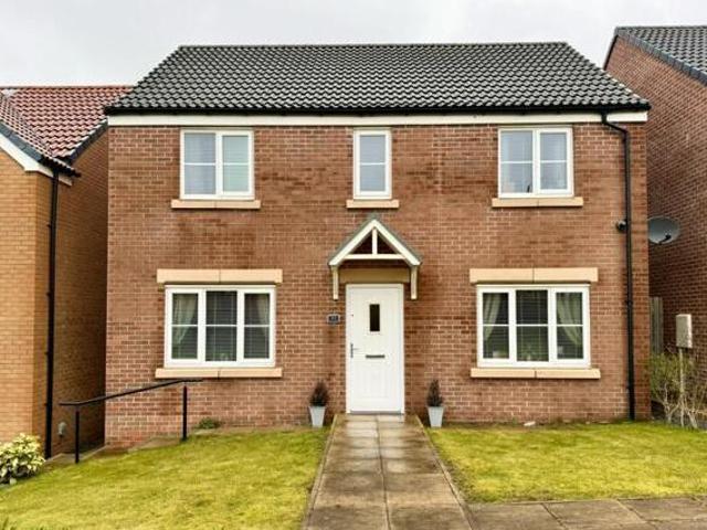 4 Bedroom Detached House For Sale In Houghton Le Spring, Tyne And Wear