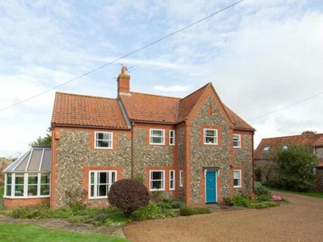 4 Bedroom Detached House For Sale In Holt, Norfolk