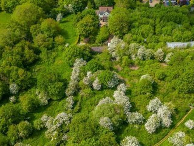 4 Bedroom Detached House For Sale In Heath Hayes