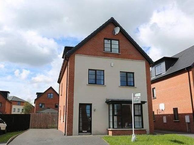4 bedroom detached house for sale in Highgrove Crescent Carrickfergus BT38
