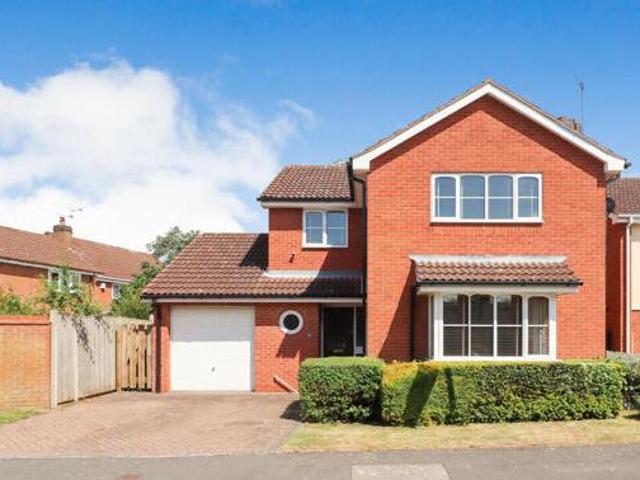 4 Bedroom Detached House For Sale In Hillmorton