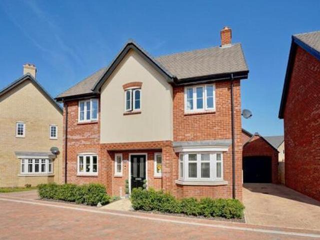 4 Bedroom Detached House For Sale In Huntingdon, Cambridgeshire