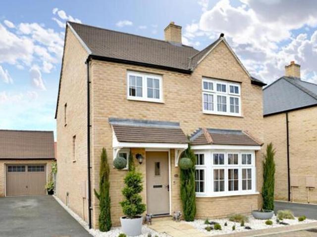 4 Bedroom Detached House For Sale In Huntingdon, Cambridgeshire