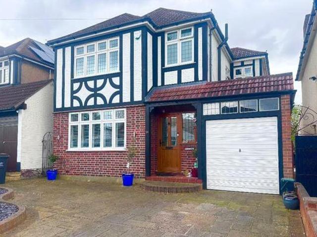 4 Bedroom Detached House For Sale In Orpington, Kent