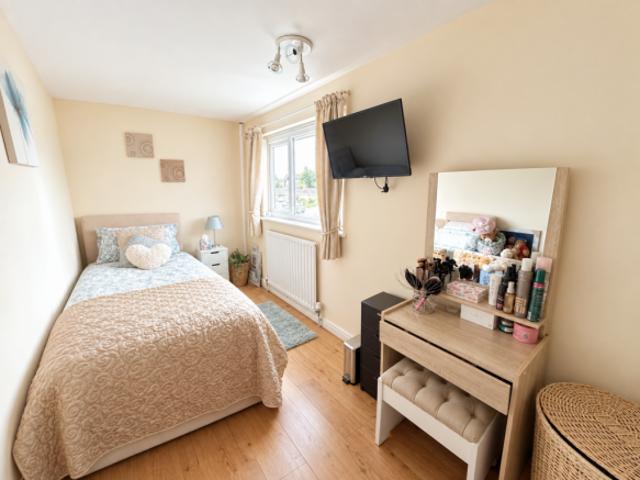 4 bedroom detached house for sale in Linden Lea, Finchfield, Wolverhampton, WV3