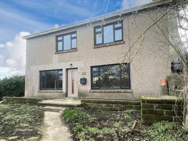 4 Bedroom Detached House For Sale In Milford Haven, Pembrokeshire