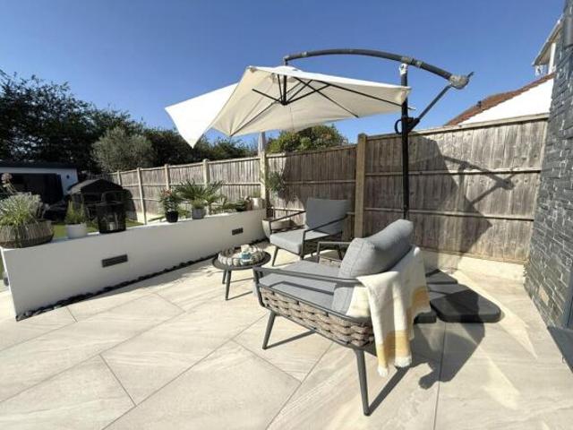 4 bedroom detached house for sale in Nansen Avenue, Oakdale, POOLE, BH15