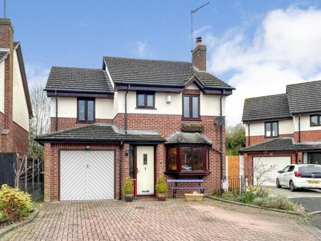 4 Bedroom Detached House For Sale In Neston, Cheshire