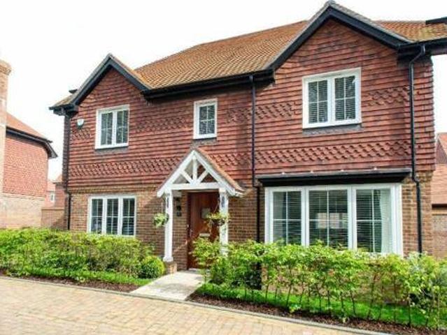 4 Bedroom Detached House For Sale In Sevenoaks, Kent