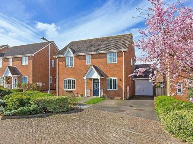 4 Bedroom Detached House For Sale In Sittingbourne, Kent