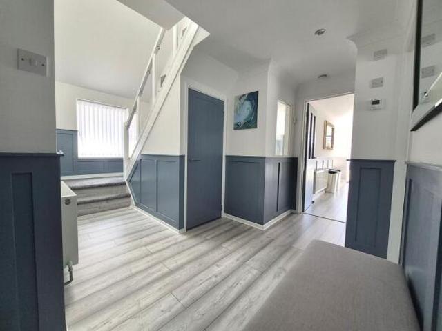 4 bedroom detached house for sale in Pound Lane, Oakdale, Poole, BH15