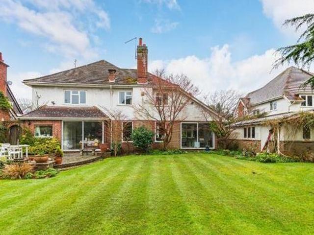4 Bedroom Detached House For Sale In Poole, Dorset