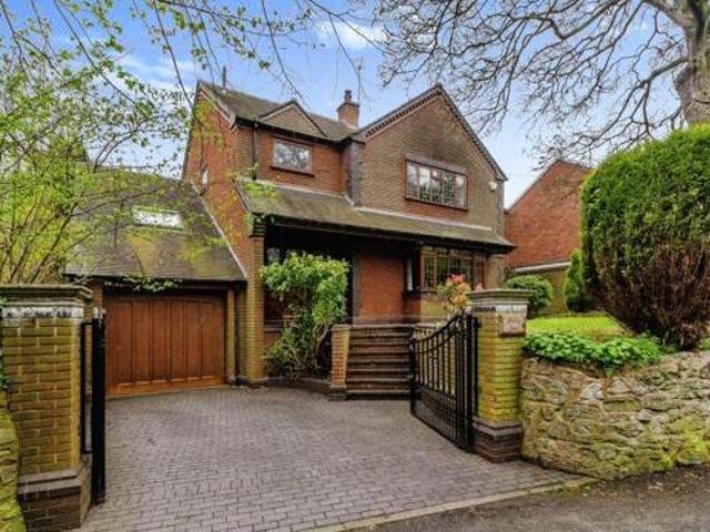 4 Bedroom Detached House For Sale In Pelsall, Walsall