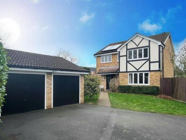 4 Bedroom Detached House For Sale In Wellingborough