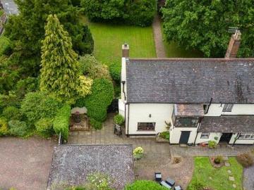 4 Bedroom Detached House For Sale In Tettenhall