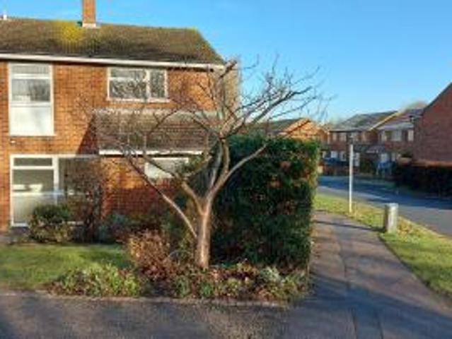 4 bedroom Detached house To Let