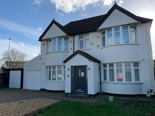 4 bedroom detached house to rent