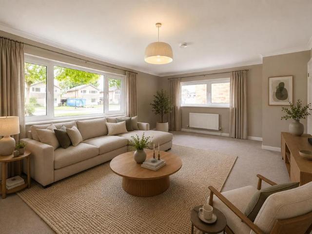 4 bedroom detached house to rent