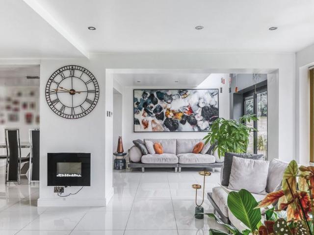 4 bedroom detached house to rent