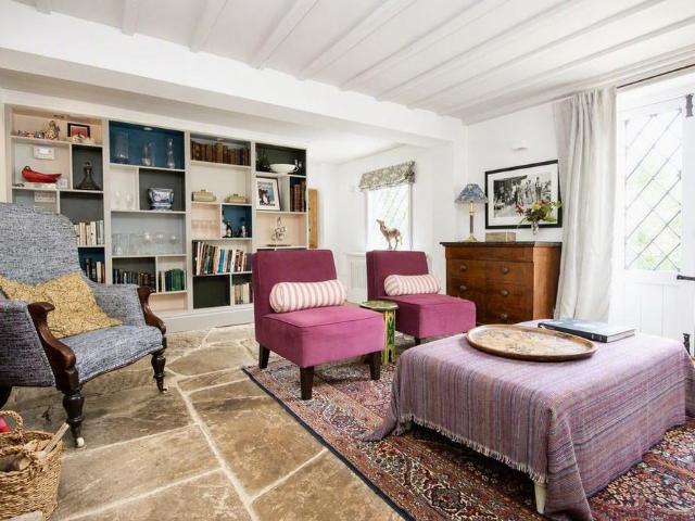 4 bedroom detached house to rent