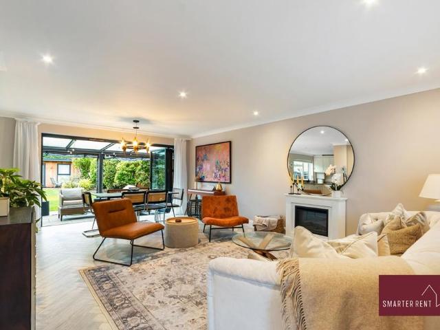 4 bedroom detached house to rent