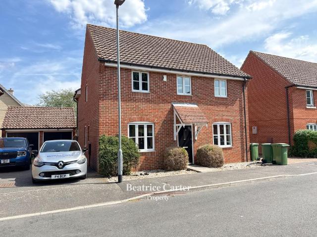 4 bedroom detached house to rent