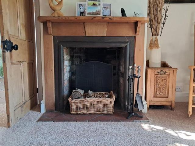 4 bedroom detached house to rent