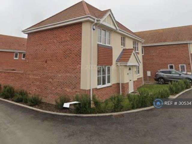 4 bedroom detached house to rent