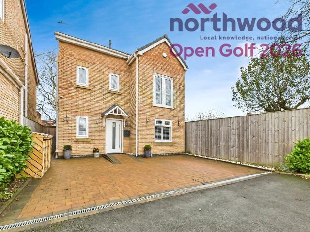4 bedroom detached house to rent