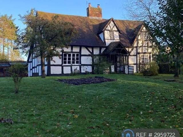4 bedroom detached house to rent