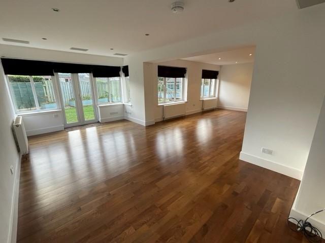 4 bedroom detached house to rent