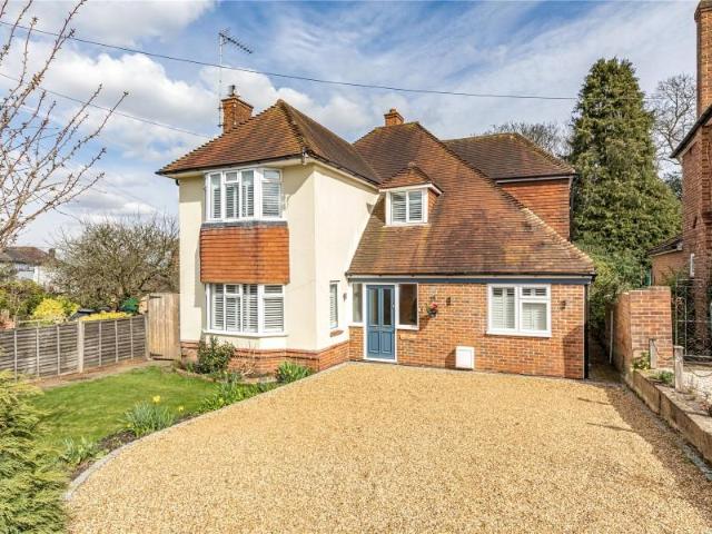 4 bedroom detached house to rent