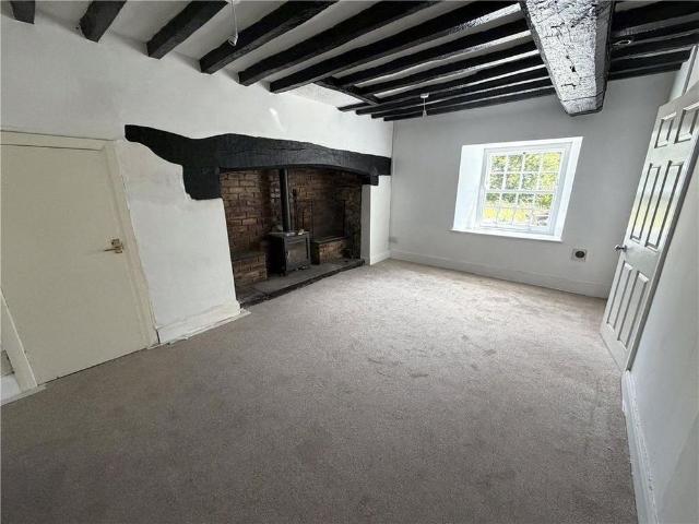 4 bedroom detached house to rent