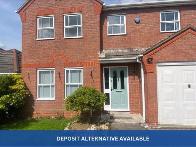 4 bedroom detached house to rent