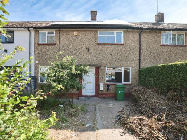 4 bedroom detached house to rent
