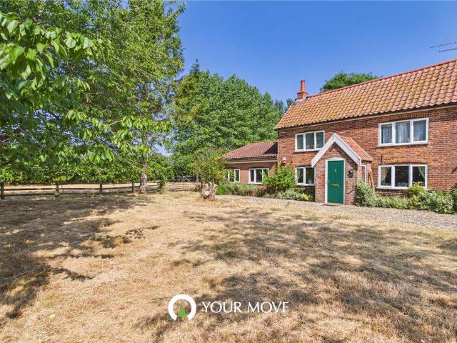 4 bedroom detached house to rent