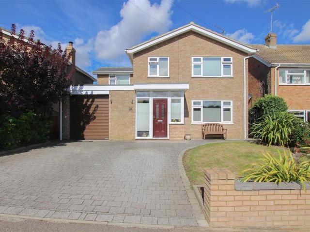 4 bedroom detached house to rent