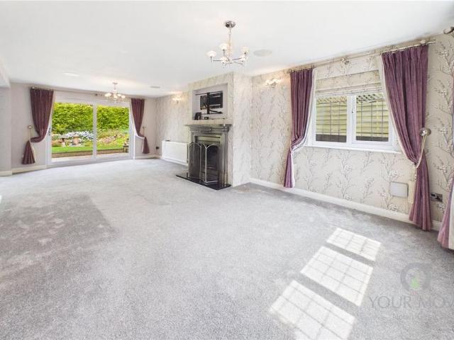 4 bedroom detached house to rent