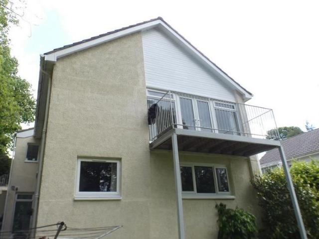 4 bedroom detached house to rent