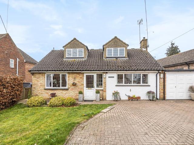 4 bedroom detached house to rent