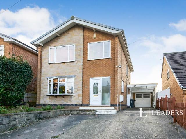 4 bedroom detached house to rent