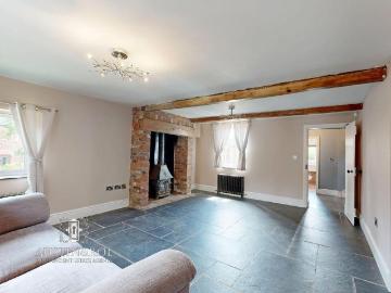 4 bedroom detached house to rent