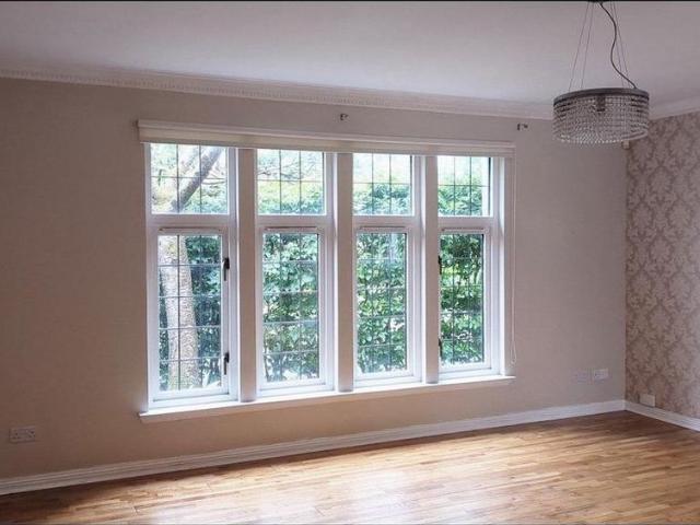 4 bedroom detached house to rent