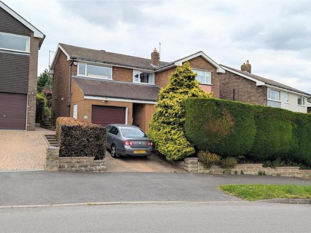 4 bedroom detached house to rent