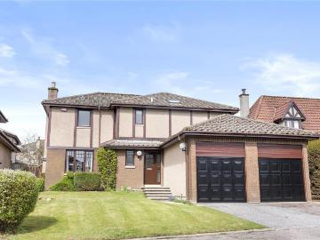 4 bedroom detached house to rent