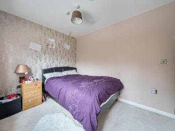 4 bedroom detached house to rent